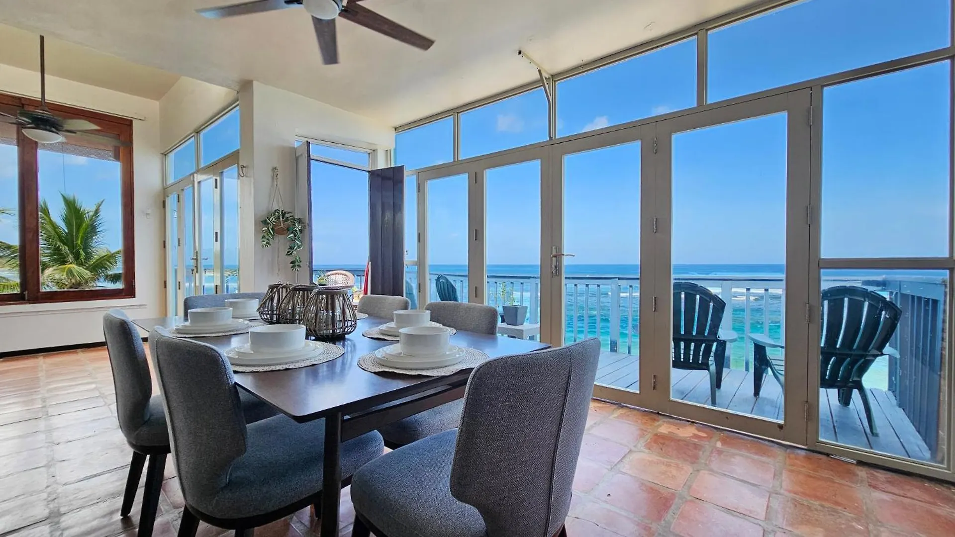 Loveshack Villa In Shacks Beach, Isabela